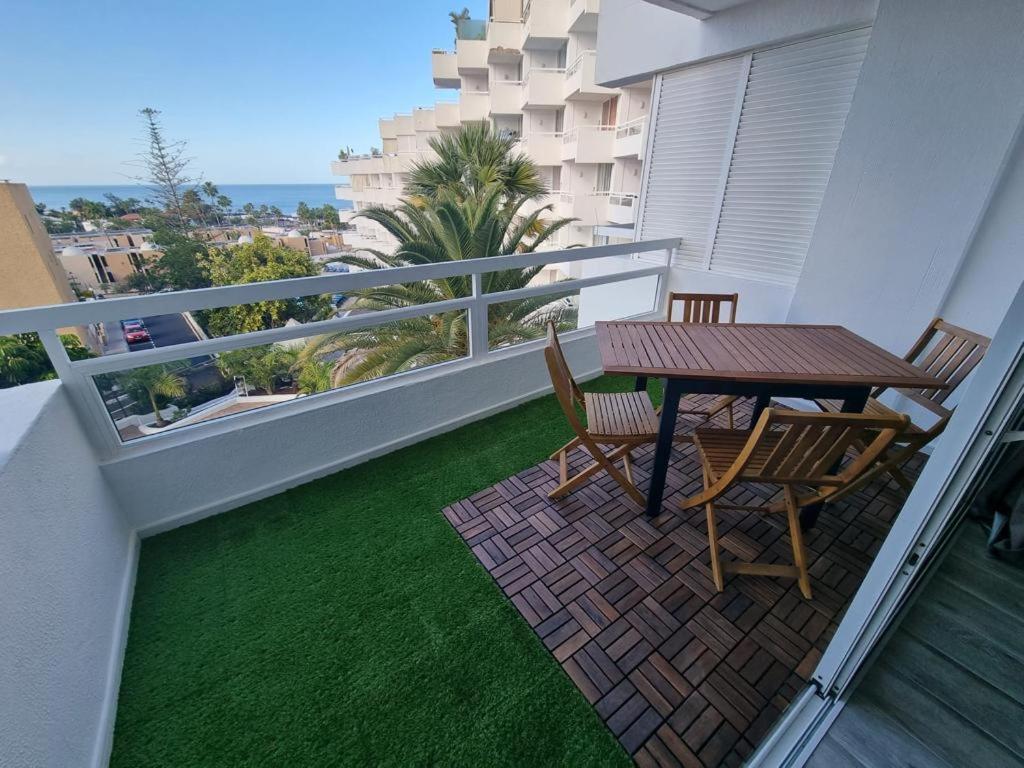 The White Waves Tf Holiday Apartment Las Americas Playa Feñabe Exterior foto